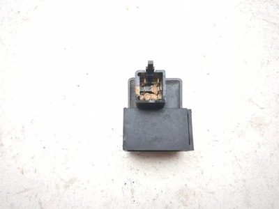 Relé 05-08 Honda VTX1800C TL137 - Imagem 1 de 4