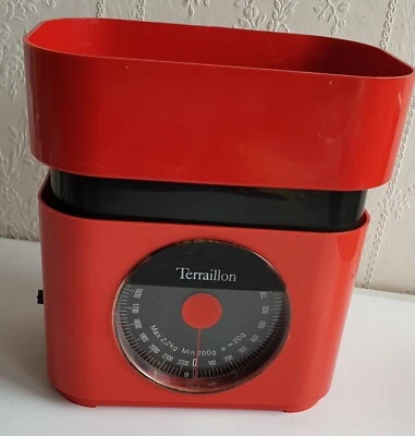 petite balance Terraillon rouge beg 2,2 kg maxi fonctionne - Photo 1/4