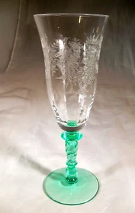TIFFIN GLASS PERSIAN PHEASANT NILE GREEN #037 6-OUNCE FOOTED CAFE PARFAIT! - Picture 1 of 2
