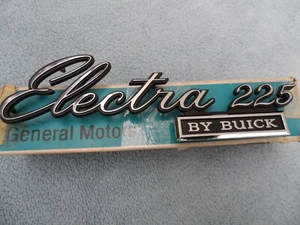 1969 BUICK ELECTRA 225 TRUNK LID DECK LID NAME PLATE EMBLEM MINT NEW NOS GM - Picture 1 of 17