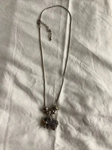 Silver Metal Elephant Necklace And Pendant Costume Jewellery - Picture 1 of 4