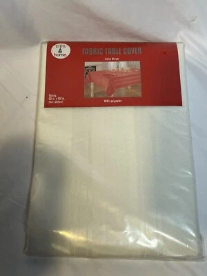 Cubierta de mesa de tela blanca Kmart a rayas satinadas oblonga 60 pulgadas x 102 pulgadas borde A Home Foto 1 de 4