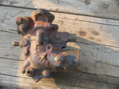 Carburador tractor International IH Farmall Carb H Super H W4 Foto 1 de 4
