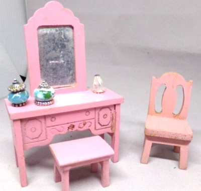 Vintage Strombecker 1930s Vanity with Mirror, Chair and Bench - Image 1 of 4