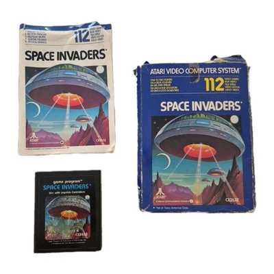 SPACE INVADERS - Atari 2600 Vintage Game Cartridge With Original Box & Manual - Image 1 of 4