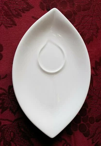 VILLEROY & BOCH PALM WHITE - 8 1/4" INCH SNACK PLATE  NEW USED AS DISPLAY CHINA - Picture 1 of 8