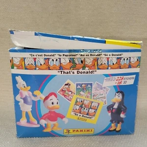 1990's That's Donald Panini WB 25Pks Stickers & PVC Toy 231032G - Picture 1 of 9