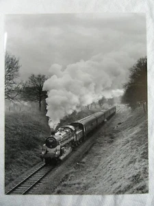 H130 - Locomotora de vapor 75027 en Bluebell Railway foto de 10 x 8" - Imagen 1 de 1