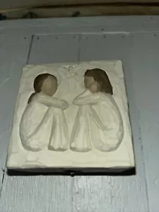 Willow Tree Friendship Trinket Keepsake Box 3" 2003 - Picture 1 of 7