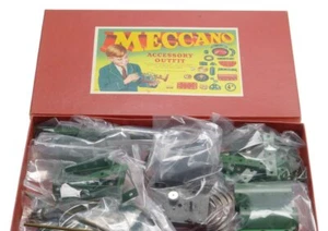 Meccano magic motori motori doppio angolo strisce fessurate travi barre avvitate scatola - Foto 1 di 12