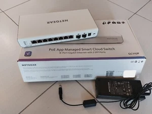Netgear insight GC110P 8p PoE Switch gigabit local/cloud managed + SFP parinuovo - Imagen 1 de 2