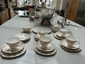 royal vale bone china tea set - Picture 1 of 1