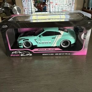 Jada Pink Slips 1:18 Nissan GT-R R35 LBWK Body Kit Type 2.0 in Teal - Picture 1 of 5