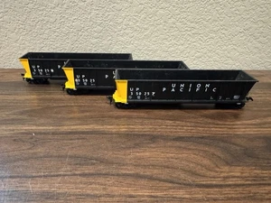 Menge 3 Roundhouse HO Scale Union Pacific Badewanne Trichter - Bild 1 von 10