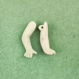 Antike Puppenstubenpuppenarme aus Bisquitporz. 3,7 cm / 1.45", Googlyarme - Picture 1 of 4