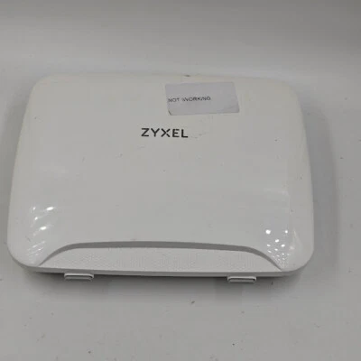 Router Zyxel LTE3316-M604 - Non Funzionante, Segni Di Uso - Immagine 1 di 4
