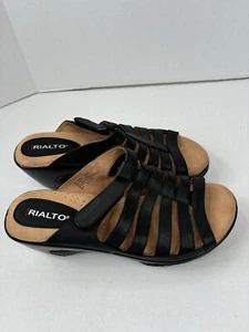 RIALTO Sandals Black Strappy Wedge Sandals Womens 8.5M Slip-Ons w/2.5” Heel - Picture 1 of 10