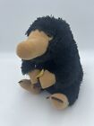 The Noble Collection Fantastic Beasts: 9” Plush Harry Potter’s FB Niffler W/Coin