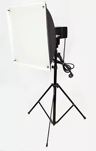 Multiblitz Profilite Foto-StudioBlitz mit Stativ und Softbox. 12327 - Bild 1 von 12