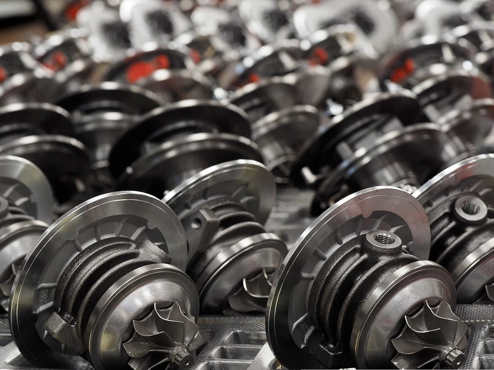 Rumpfgruppe für BMW MINI F39 F45 F46 F48 F54 F60 2.0d 136PS-150PS 5440-970-0038 - Bild 1 von 1