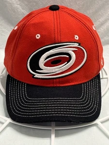 Sombrero Carolina Hurricanes NHL Zephyr Z-Fit elástico para adaptarse pequeño usado - Imagen 1 de 6