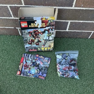 LEGO Marvel Super Heroes : The Hulk Buster Smash (76031) complet et figurines - Photo 1/3