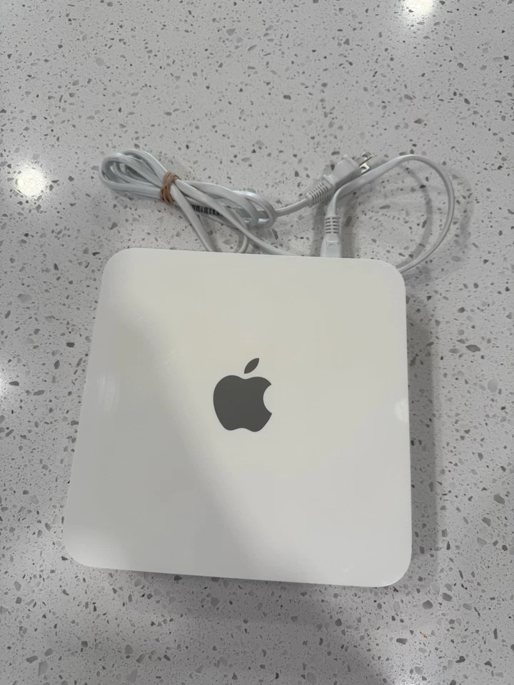 Apple Time Capsule A1254 500GB Wi-Fi Router Backup Storage – Tested Works Great - Image 1 of 4