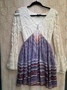 Venus Girl's Sz M Empire Dress Lace Floral Beauty - Picture 1 of 13