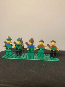 Vintage lego castle forestmen mini figures Lot Of 5 - Picture 1 of 4