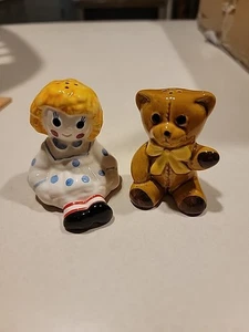 Vintage Avon Raggedy Ann Doll & Teddy Bear Salt and Pepper Shakers - Picture 1 of 6