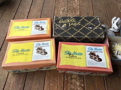 六对儿童鞋带盒步长大师鞋 — 第 1/4 张图片