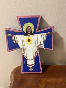 Crucifijo artístico de Jesús pintado de colección  - Imagen 1 de 6