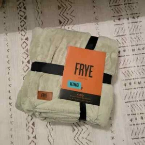 Frye New King Silky Soft Blanket Green - Picture 1 of 5