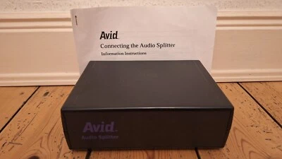 AVID Audio Splitter 1x Stereo auf 2x Stereo XLR - Bild 1 von 2
