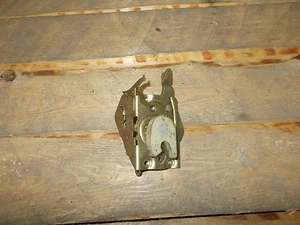 SERRATURA PORTA POSTERIORE DESTRA ALFAROMEO ALFASUD 73 - Picture 1 of 1