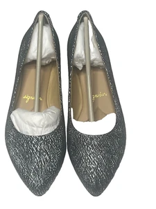 Trotters Women's Estee Ballet Flat Black/Metallic 7 N - Picture 1 of 5
