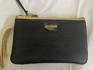 100% AUTHENTIC NWT BEBE LOGO JETTA DOME WRISTLET WALLET  - Picture 1 of 6