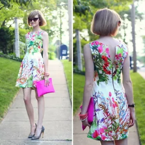 Vestido Bloggers ZARA Estampado Floral Blanco Tropical Forrado Mini Algodón S PVP £65 - Imagen 1 de 13
