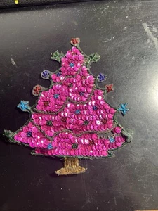 Christmas Tree Appliqué, Pink Vintage Sequin beadwork Christmas tree applique - Picture 1 of 12