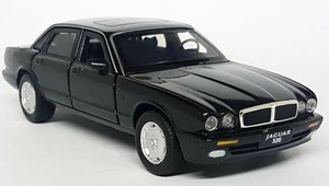 Tayumo 1/32 Jaguar XJ6 (X300 etc) Midnight Black Pull back Diecast car - Picture 1 of 5