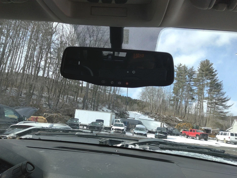 09 GMC SIERRA 2500 PICKUP Rear View Mirror - Image 1 of 1