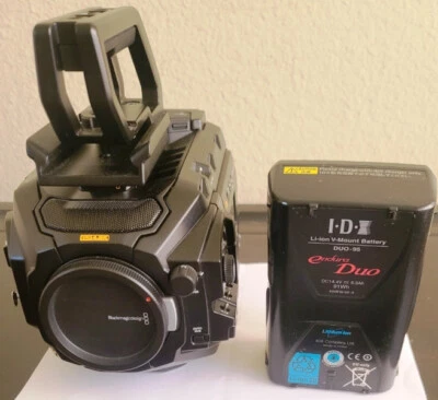 Blackmagic Design URSA Mini Pro 4.6K G2 Cinema Camcorder EF Mount MINT Condition - Image 1 of 4