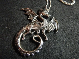 Collectible winged dragon talon pendant necklace w tail section hidden blade - Picture 1 of 9