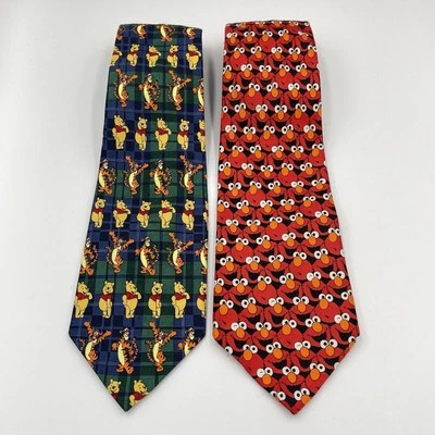 Corbata de Colección Años 90 Elmo Winnie the Pooh Tigger Novedad Rojo Verde Cuadros 58x4 Foto 1 de 4