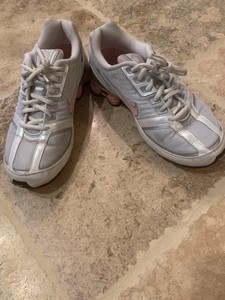 Las mejores ofertas en Zapatillas Deportivas Gris Nike Shox para Mujeres |  eBay