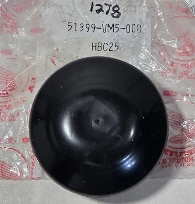 1 NEW 1984-1985 Honda TRX 200 250 FOURTRAX J Arm End Cap Cover OEM 51399-VM5-000 - Image 1 of 3