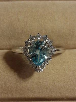 Topacio azul cielo 9x7 mm y circonitas circonitas simuladas, placa de plata de ley 925 de 14 KWG, talla 8,5 Foto 1 de 4