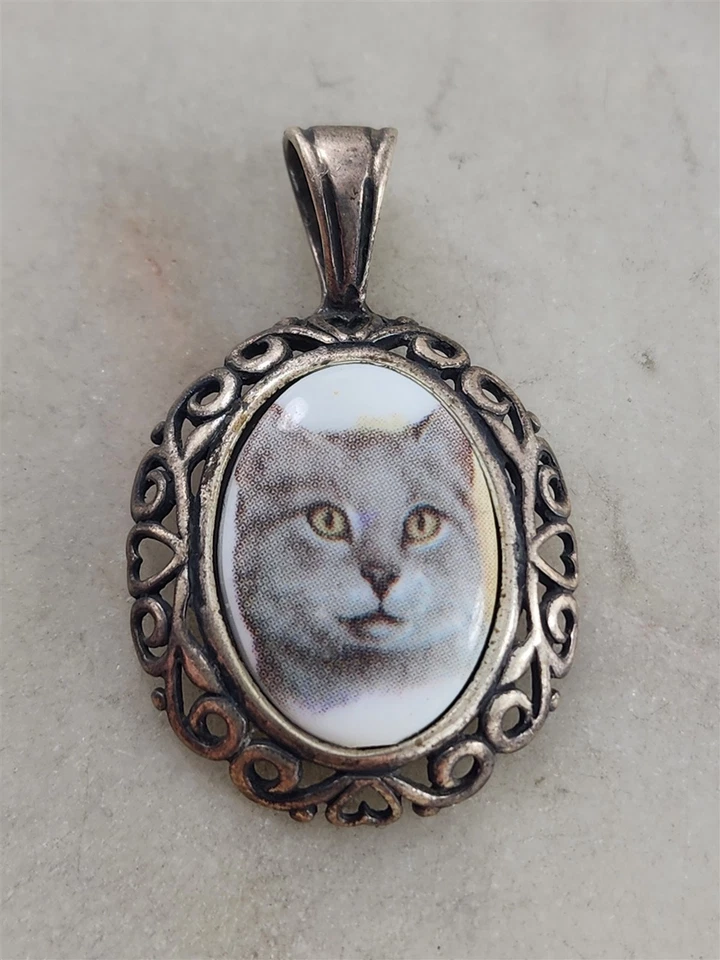 Pingente de retrato de gato cinza prata esterlina sólida vintage Jezlaine 3,5 gramas - Imagem 1 de 4