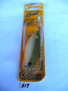 VINTAGE COTTON CORDELL SUPER SPOT FISHING LURE IN PACKAGE - Picture 1 of 3