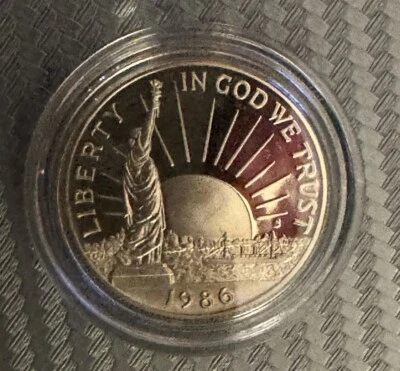 1986-S Proof Statue of Liberty Commemorative Half Dollar - Coin & Capsule - Image 1 of 3